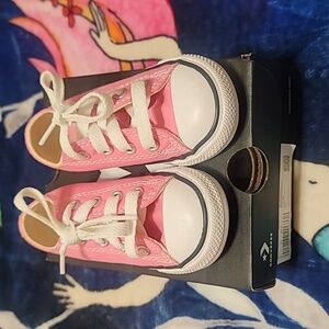 Converse - Toddler size 5